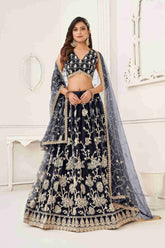 Lehenga Choli brodé à paillettes en filet papillon noir